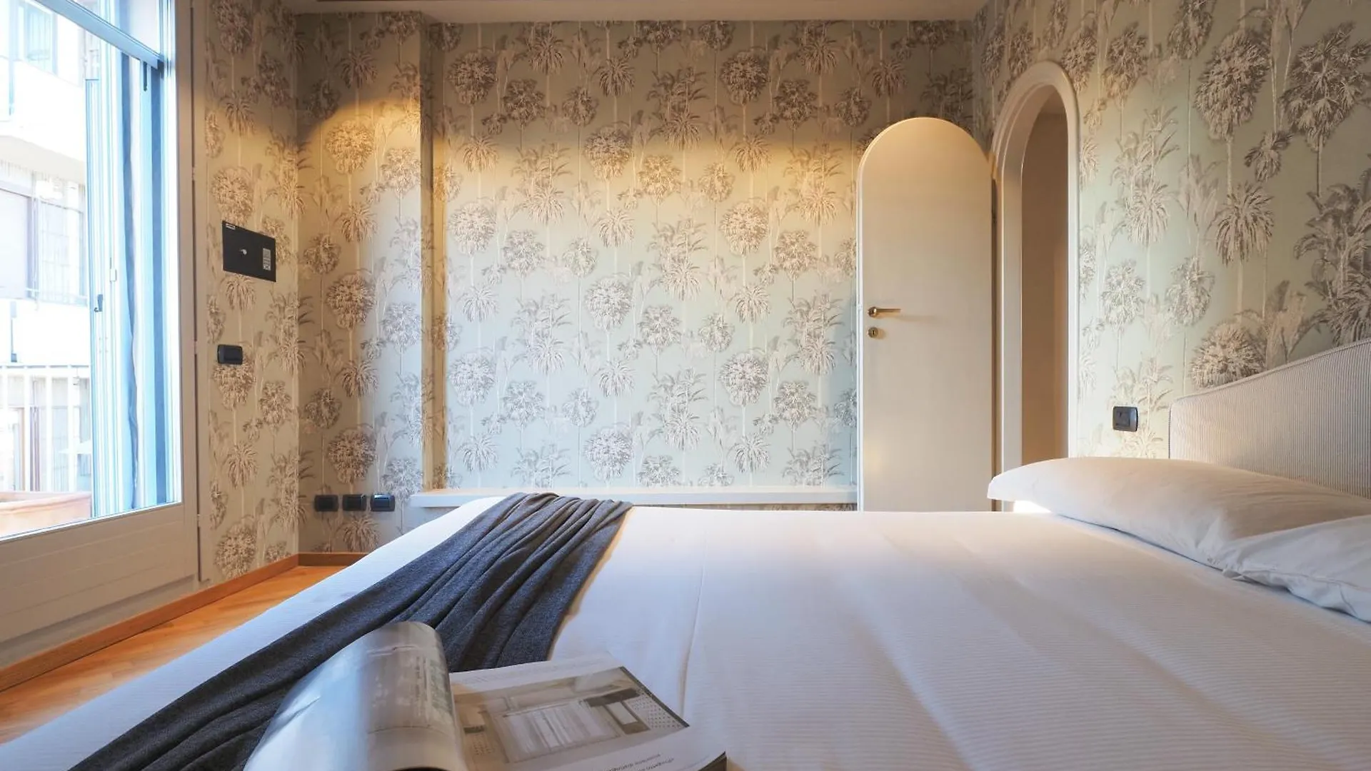 Апартаменты Splendido Attico Con 2 Terrazzi In Brera Милан