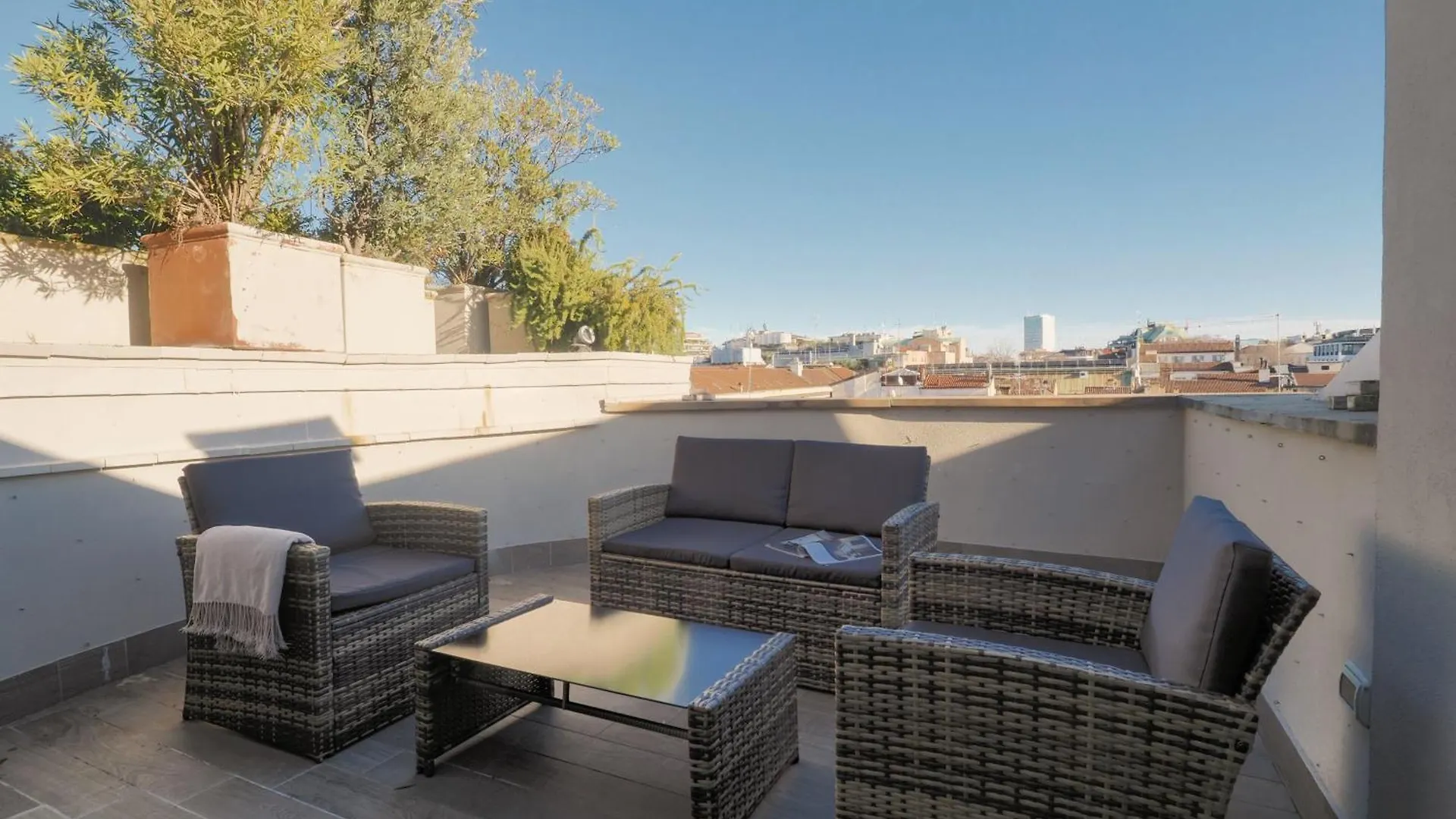 Апартаменты Splendido Attico Con 2 Terrazzi In Brera Милан 0*,