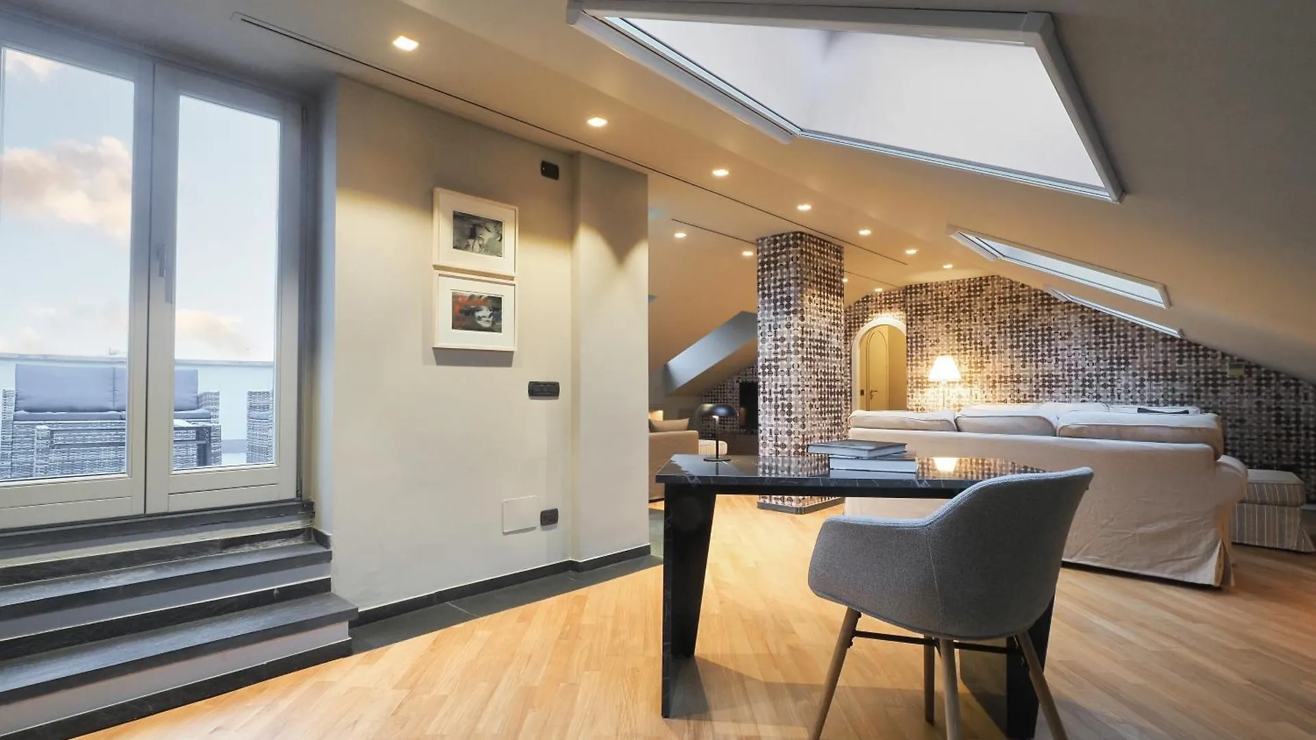 Апартаменты Splendido Attico Con 2 Terrazzi In Brera Милан